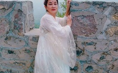 草莓香蕉樱桃黄瓜视频